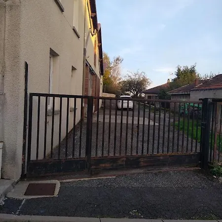 L'atelier De Mathieu Apartment Saint-Remy-sur-Durolle