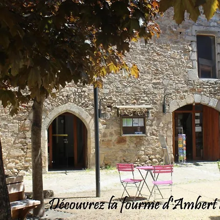 L'atelier De Mathieu Meubles De Tourisme Classes アパート